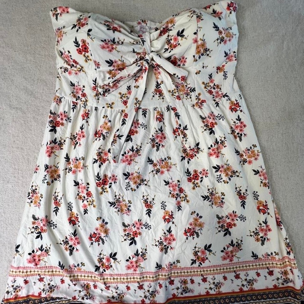 No Boundaries White Floral Babydoll Top Bow Detail Smocked Plus Size 3X 3XL